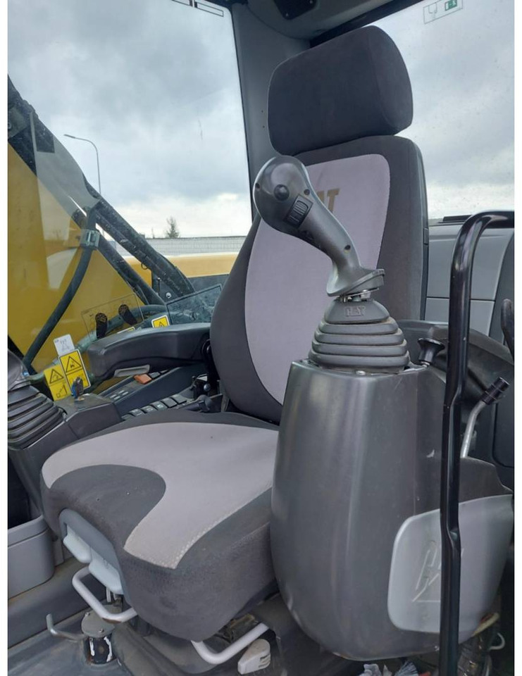 CAT M313D - 轮式挖掘机:图5 CAT M313D - 轮式挖掘机:图5