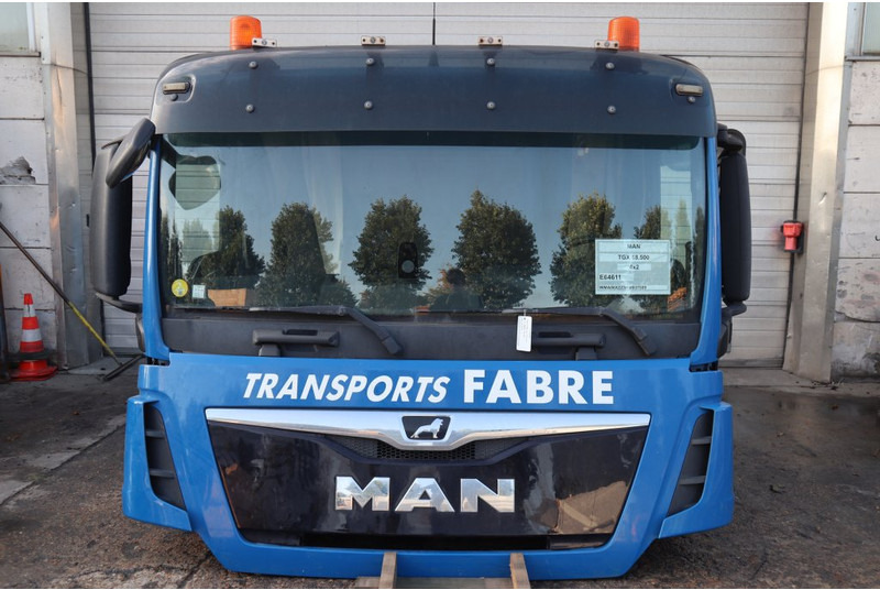 MAN F99L40 TGX XL - 驾驶室和内部 适用于 卡车:图1 MAN F99L40 TGX XL - 驾驶室和内部 适用于 卡车:图1