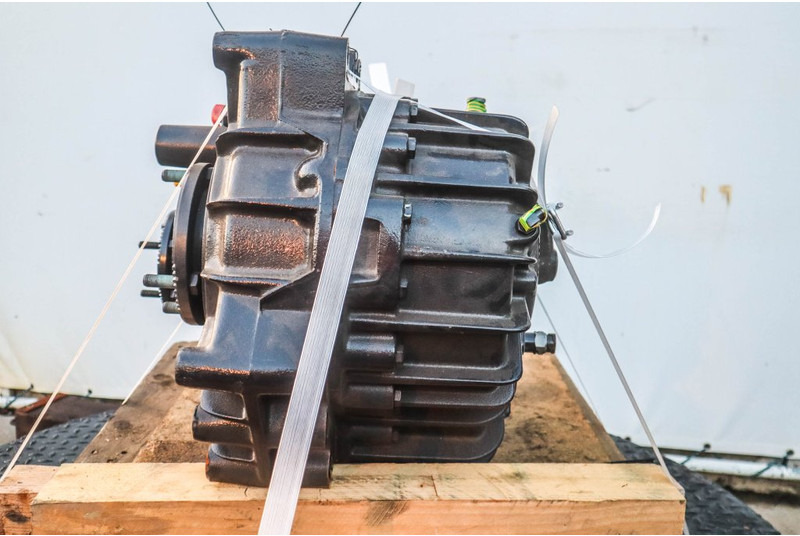 MAN VG172 P22-6 81.37000-7411 - 变速箱 适用于 卡车:图4 MAN VG172 P22-6 81.37000-7411 - 变速箱 适用于 卡车:图4