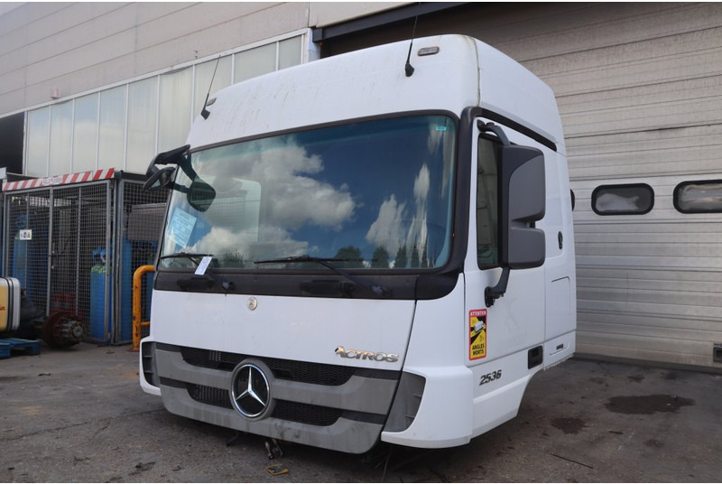 Mercedes-Benz ACTROS F04 MP3 97389915473829 - 驾驶室和内部 适用于 卡车:图2 Mercedes-Benz ACTROS F04 MP3 97389915473829 - 驾驶室和内部 适用于 卡车:图2