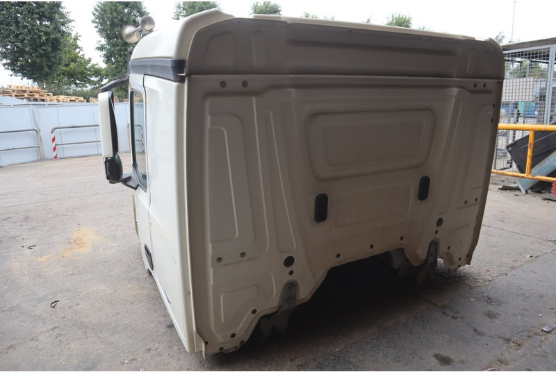 Mercedes-Benz L-STREAMSPACE 2.3MM 320 TUNNEL - 驾驶室和内部 适用于 卡车:图4 Mercedes-Benz L-STREAMSPACE 2.3MM 320 TUNNEL - 驾驶室和内部 适用于 卡车:图4