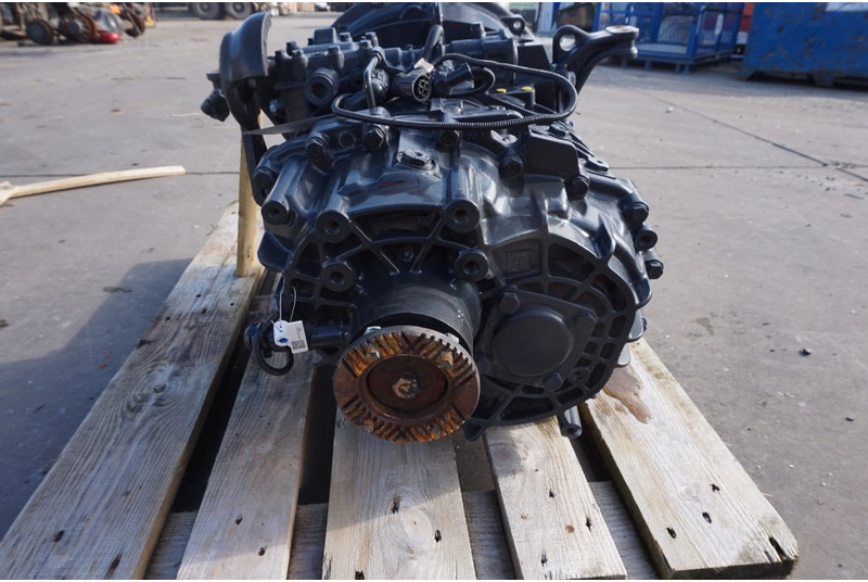ZF 6S800OD TGL 81.32004-6180 - 变速箱 适用于 卡车:图4 ZF 6S800OD TGL 81.32004-6180 - 变速箱 适用于 卡车:图4
