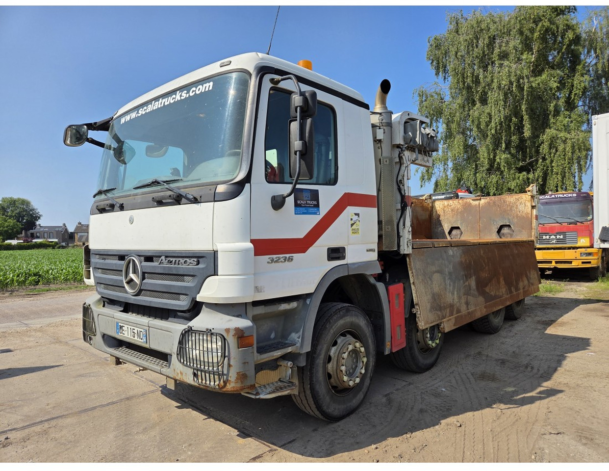 Mercedes Actros 3236 8x4 2-Side Tipper EPS Gearbox 3 Pedals - 翻斗车:图5 Mercedes Actros 3236 8x4 2-Side Tipper EPS Gearbox 3 Pedals - 翻斗车:图5
