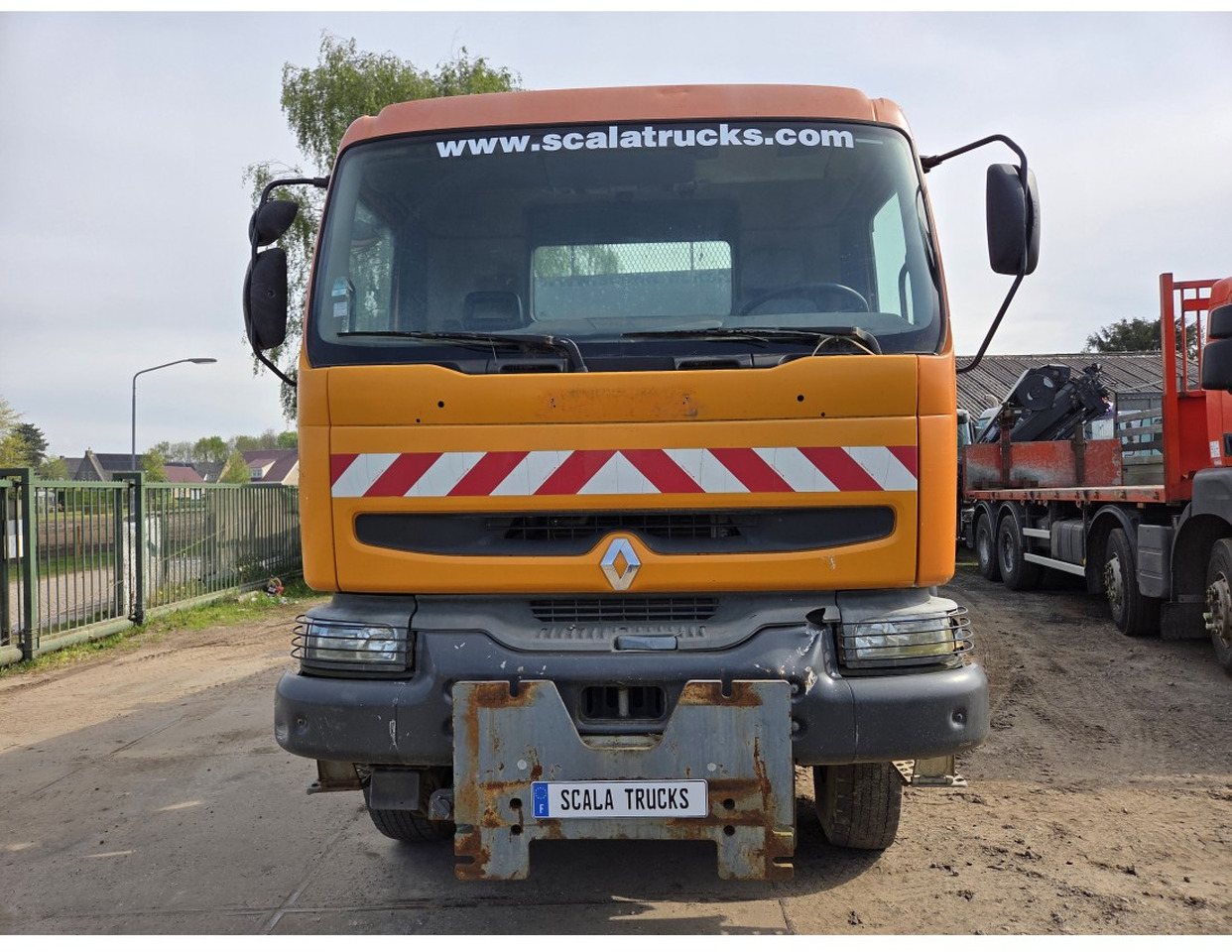 Renault Kerax 340 4x4 Tipper Manual Gearbox Mechanical pump Pompe Mecanique - 翻斗车:图3 Renault Kerax 340 4x4 Tipper Manual Gearbox Mechanical pump Pompe Mecanique - 翻斗车:图3