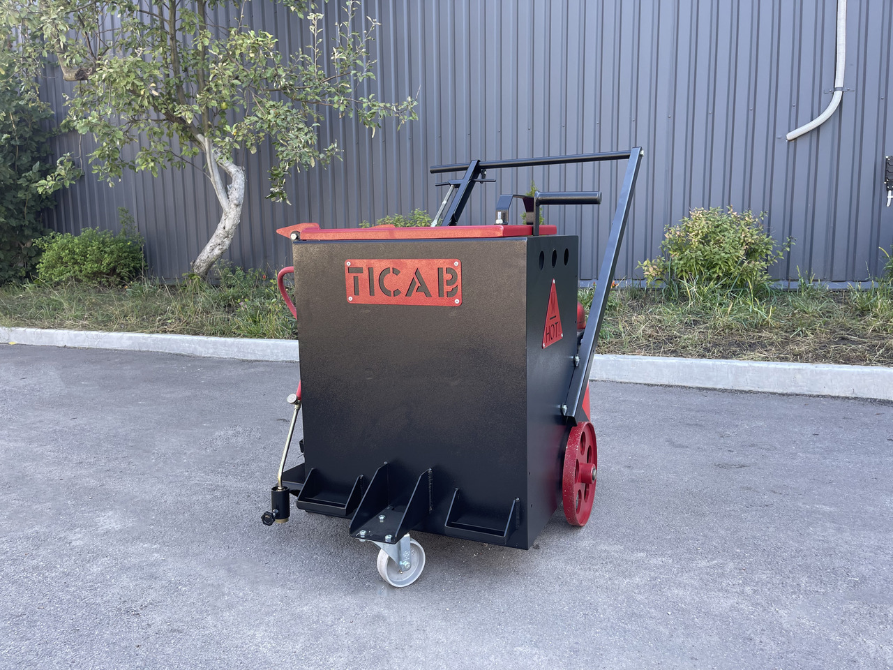 TICAB Mini Crack Sealing Machine , Hand Push Crack Fill Machine, Manufacturer, - 沥青洒布车:图1 TICAB Mini Crack Sealing Machine , Hand Push Crack Fill Machine, Manufacturer, - 沥青洒布车:图1