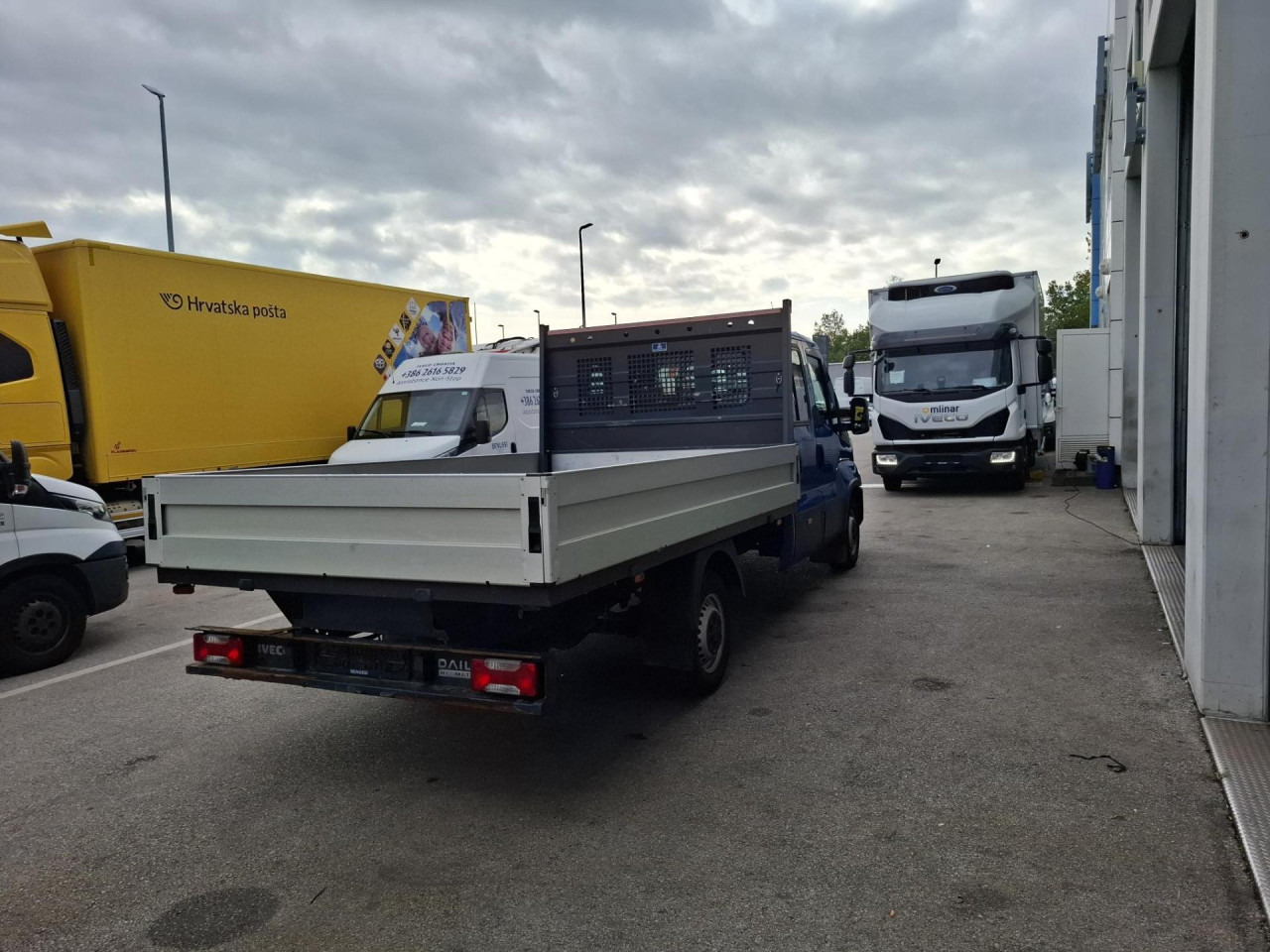 IVECO Daily 35S16A8 - 无侧窗厢式货车, 康比货车:图4 IVECO Daily 35S16A8 - 无侧窗厢式货车, 康比货车:图4