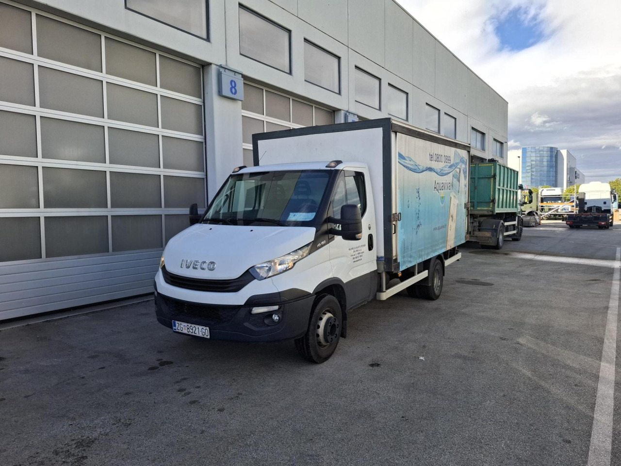 IVECO Daily 70C15 - 侧帘货车:图1 IVECO Daily 70C15 - 侧帘货车:图1