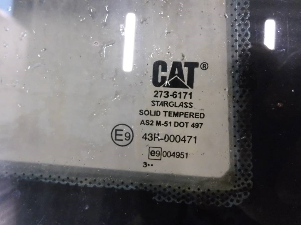 CAT 906 H 2 Höger dörr, 273-6171 - 驾驶室 适用于 建筑机械:图3 CAT 906 H 2 Höger dörr, 273-6171 - 驾驶室 适用于 建筑机械:图3