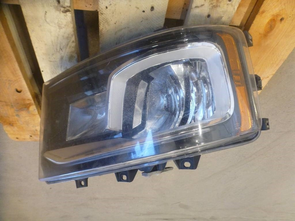 Scania R 650 - 电气系统 适用于 卡车:图1 Scania R 650 - 电气系统 适用于 卡车:图1