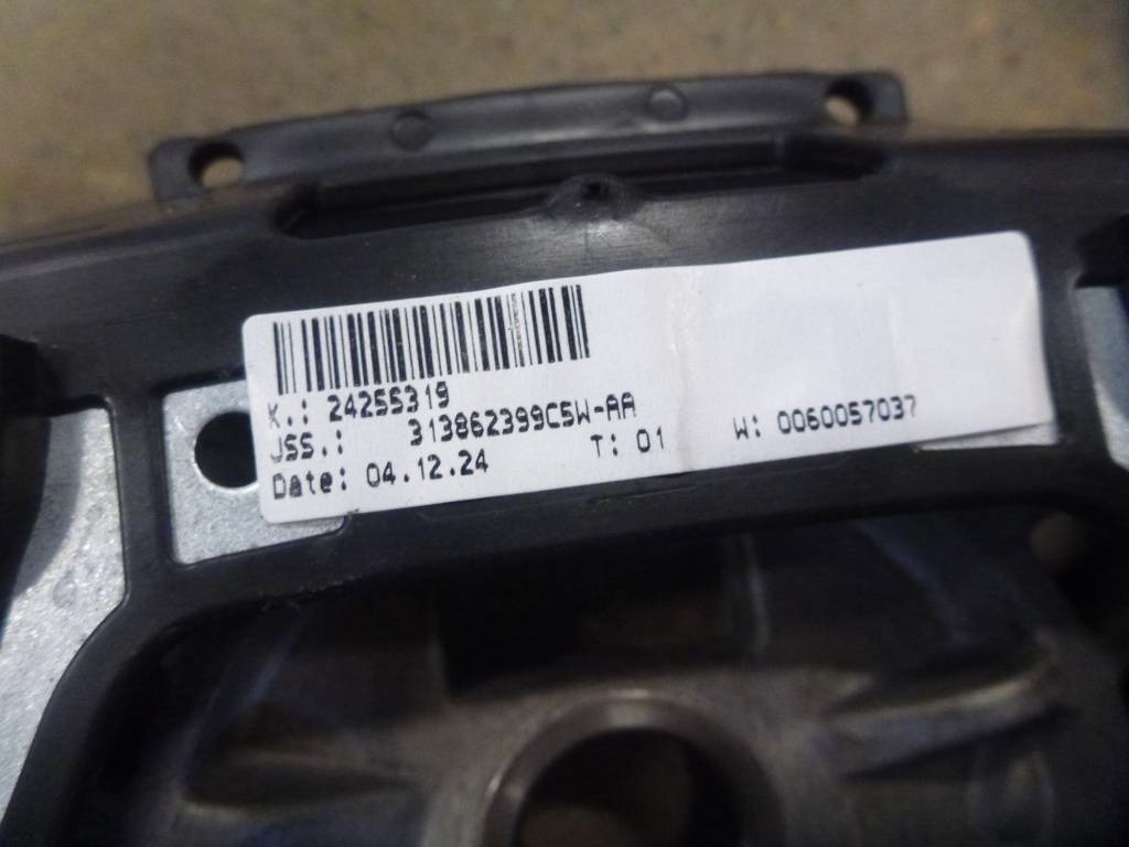 Volvo FH ratt, 82380308 - 驾驶室 适用于 卡车:图5 Volvo FH ratt, 82380308 - 驾驶室 适用于 卡车:图5