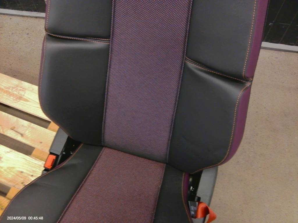 Volvo FM passagerarstol, 23766362 - 驾驶室 适用于 卡车:图3 Volvo FM passagerarstol, 23766362 - 驾驶室 适用于 卡车:图3