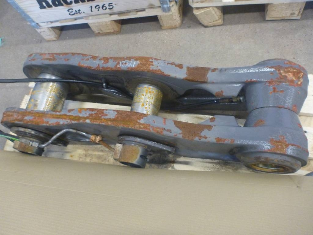Volvo L 180 H Nedre tiltlänk - 臂架 适用于 建筑机械:图1 Volvo L 180 H Nedre tiltlänk - 臂架 适用于 建筑机械:图1