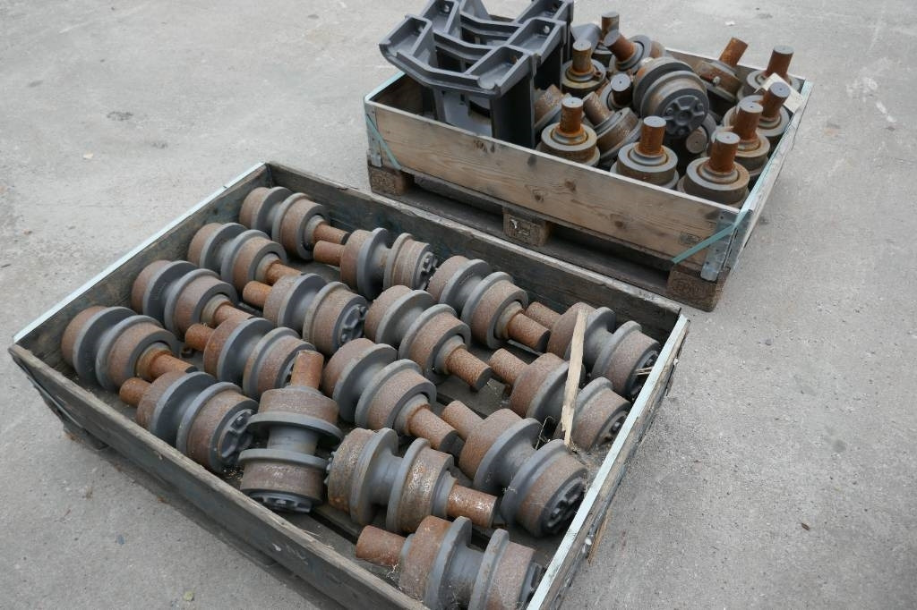 Volvo Löphjul, 118100020 - 轨道 适用于 建筑机械:图2 Volvo Löphjul, 118100020 - 轨道 适用于 建筑机械:图2