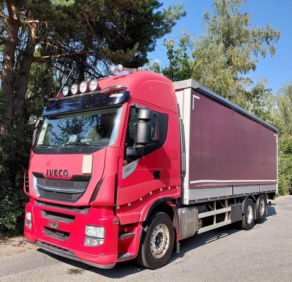 Iveco 260S42 Stralis, 6x2, Retarder, Euro 6, 7.80m box - 侧帘卡车:图3 Iveco 260S42 Stralis, 6x2, Retarder, Euro 6, 7.80m box - 侧帘卡车:图3
