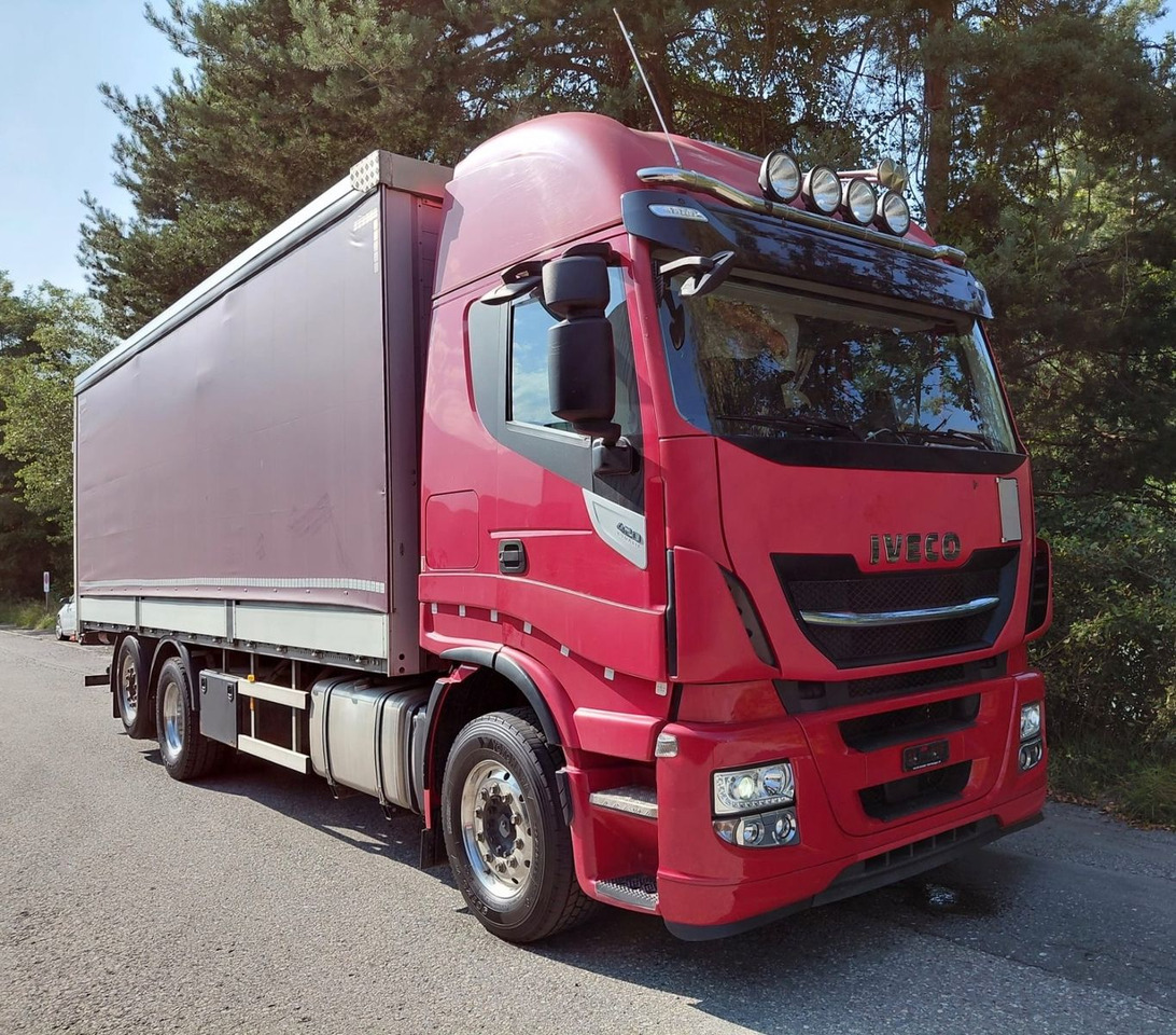 Iveco 260S42 Stralis, 6x2, Retarder, Euro 6, 7.80m box - 侧帘卡车:图1 Iveco 260S42 Stralis, 6x2, Retarder, Euro 6, 7.80m box - 侧帘卡车:图1