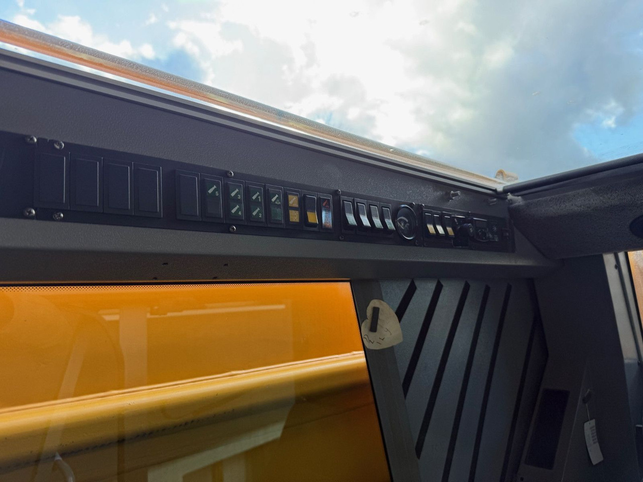 起重车 Liebherr LTM 1160/2 UTM655 10x6, FLYJIB, SWISS:图10 起重车 Liebherr LTM 1160/2 UTM655 10x6, FLYJIB, SWISS:图10