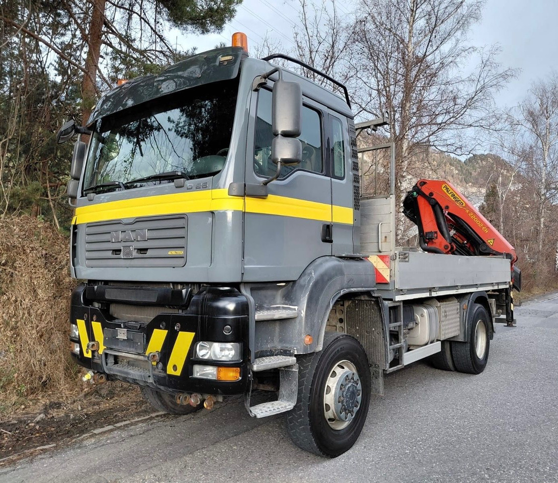 MAN TGA 18.480 4x4, E4, Wechsel, Palfinger PK22002EH - 起重车:图2 MAN TGA 18.480 4x4, E4, Wechsel, Palfinger PK22002EH - 起重车:图2