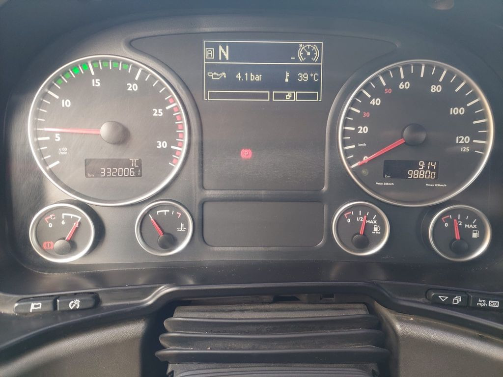 起重车, 吊钩升降车 MAN TGS 35.480 8x4, E5, Fassi F235CXP Kran+Abroll:图17 起重车, 吊钩升降车 MAN TGS 35.480 8x4, E5, Fassi F235CXP Kran+Abroll:图17