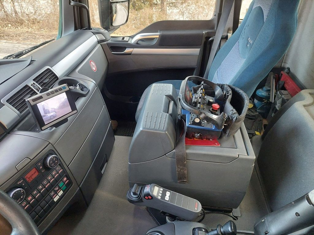 起重车, 吊钩升降车 MAN TGS 35.480 8x4, E5, Fassi F235CXP Kran+Abroll:图18 起重车, 吊钩升降车 MAN TGS 35.480 8x4, E5, Fassi F235CXP Kran+Abroll:图18