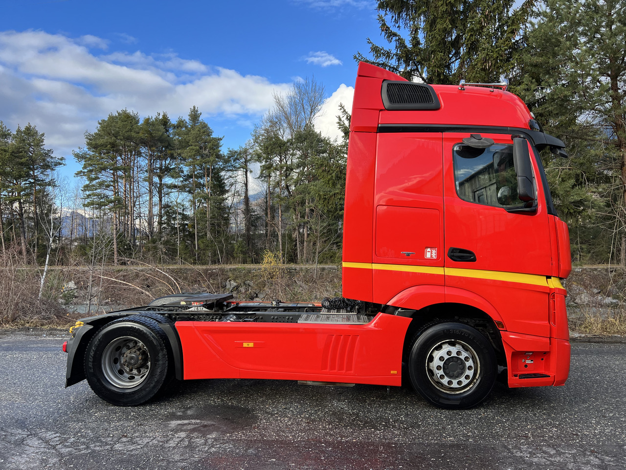 MERCEDES-BENZ Actros 1845 4x2, E6, Retarder - 牵引车:图3 MERCEDES-BENZ Actros 1845 4x2, E6, Retarder - 牵引车:图3
