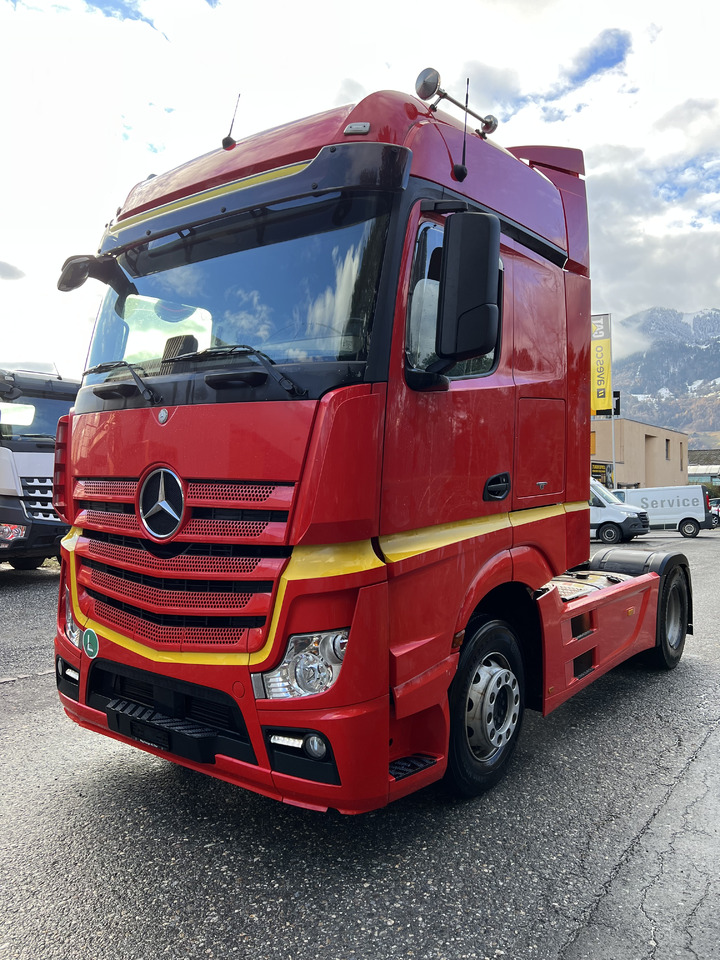 MERCEDES-BENZ Actros 1845 4x2, E6, Retarder - 牵引车:图2 MERCEDES-BENZ Actros 1845 4x2, E6, Retarder - 牵引车:图2