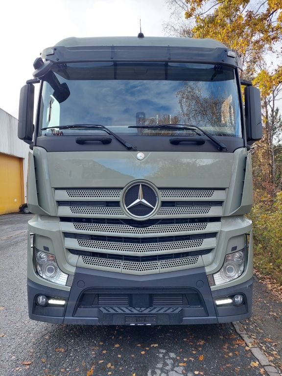 Mercedes-Benz Actros 2545 6x2, E6, Effer 265/6S Mercedes-Benz Actros 2545 6x2, E6, Effer 265/6S, 2x Stück - 起重车, 栏板式/ 平板卡车:图4 Mercedes-Benz Actros 2545 6x2, E6, Effer 265/6S Mercedes-Benz Actros 2545 6x2, E6, Effer 265/6S, 2x Stück - 起重车, 栏板式/ 平板卡车:图4