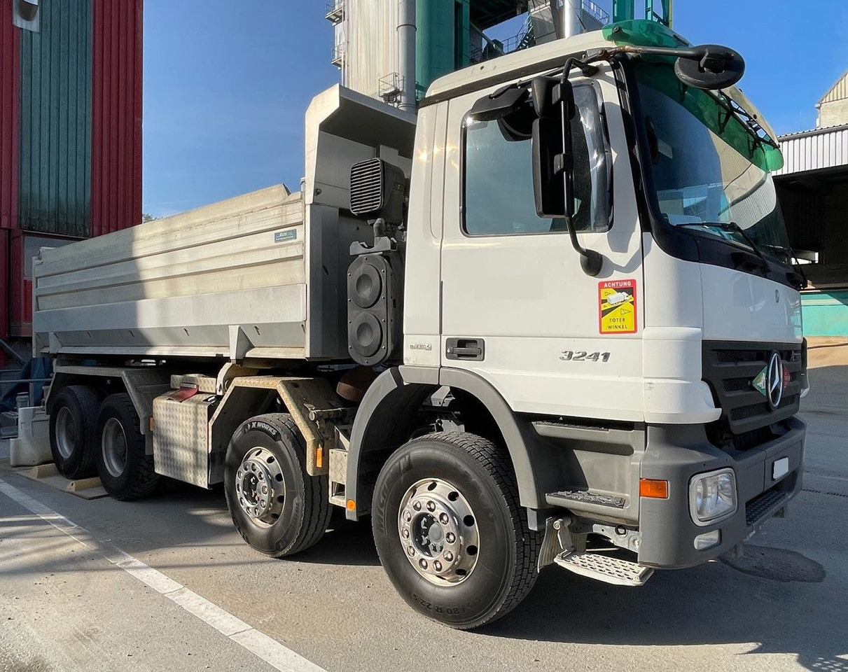 Mercedes-Benz Actros 3241 8x4,E5,Wechselsystem Mischer/Kipper - 混凝土搅拌车:图2 Mercedes-Benz Actros 3241 8x4,E5,Wechselsystem Mischer/Kipper - 混凝土搅拌车:图2