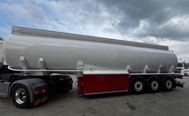 Schwarzmüller TS 3/E ADR, 6 Kammern Treibstoff Fuel - 液罐半拖车:图4 Schwarzmüller TS 3/E ADR, 6 Kammern Treibstoff Fuel - 液罐半拖车:图4