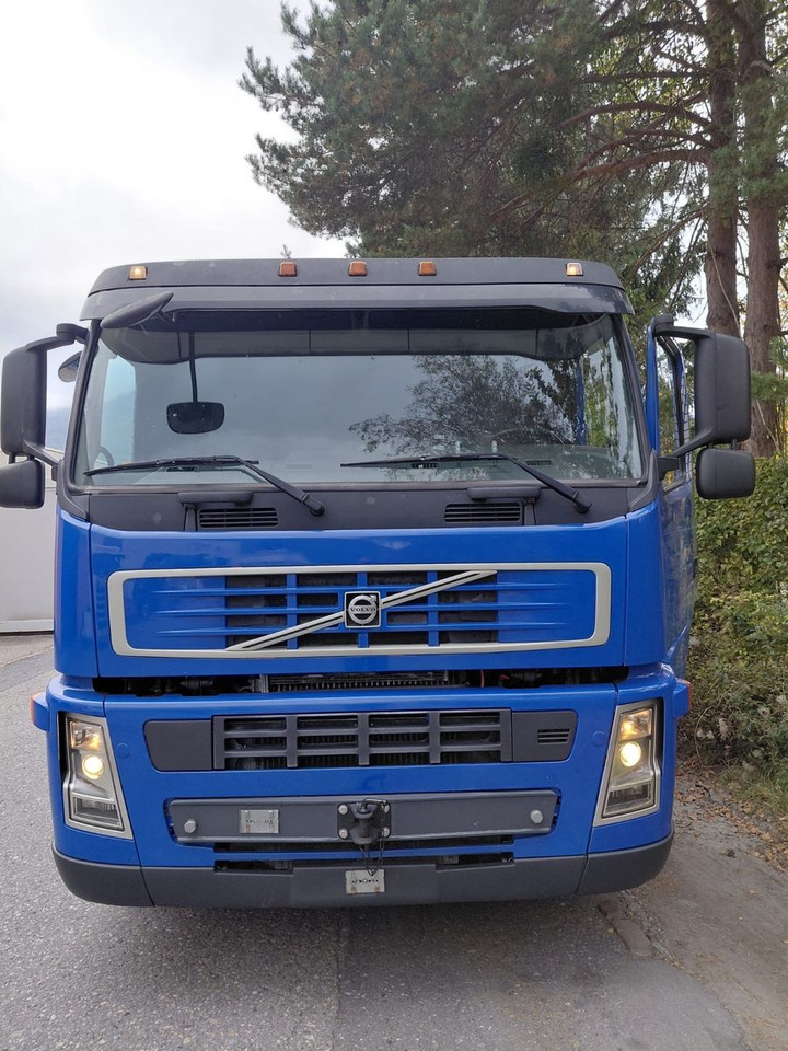 Volvo FM440 4x2, Euro 5, Kipper - 翻斗车:图3 Volvo FM440 4x2, Euro 5, Kipper - 翻斗车:图3