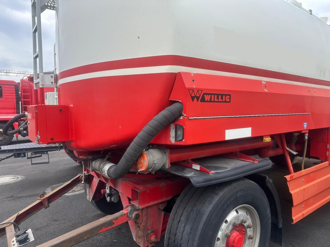 Willig 2 ANH 21.0, ADR, Benzin/Diesel, 19950Lite - 液罐拖车:图3 Willig 2 ANH 21.0, ADR, Benzin/Diesel, 19950Lite - 液罐拖车:图3