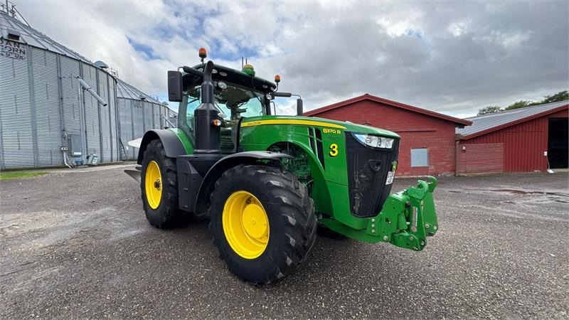 John Deere 8370R Autopower - 拖拉机:图1 John Deere 8370R Autopower - 拖拉机:图1