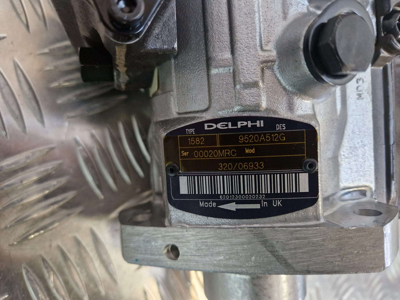 320/06933 12V injection pump 9520A512G Delphi - 发动机及其零件 适用于 建筑机械:图3 320/06933 12V injection pump 9520A512G Delphi - 发动机及其零件 适用于 建筑机械:图3