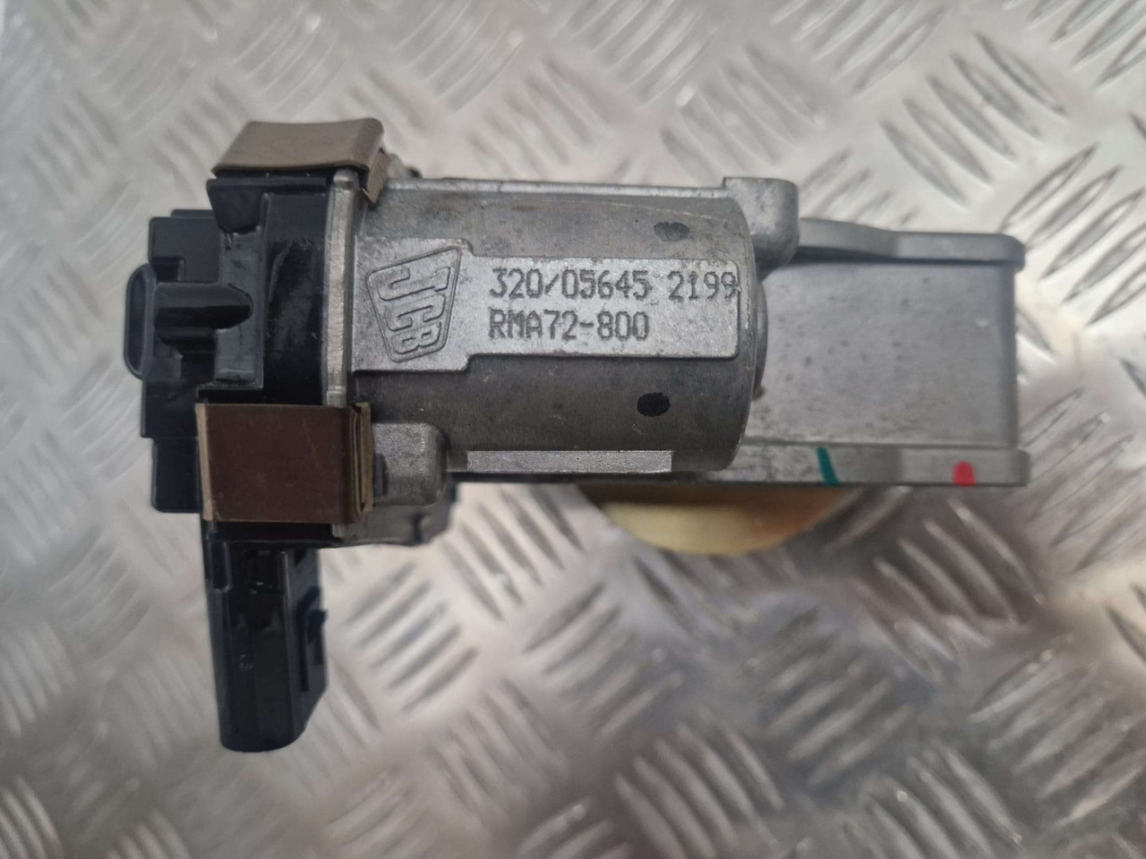 JCB hitachi throttle 320/05645 RMA72-800 - 发动机及其零件 适用于 建筑机械:图2 JCB hitachi throttle 320/05645 RMA72-800 - 发动机及其零件 适用于 建筑机械:图2