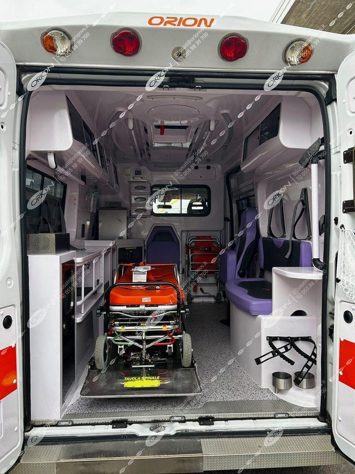 FIAT FIAT 290 DUCATO - 救护车:图5 FIAT FIAT 290 DUCATO - 救护车:图5