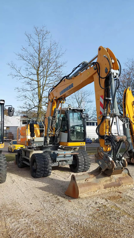 2013 Liebherr A 916 Litronic - 轮式挖掘机:图2 2013 Liebherr A 916 Litronic - 轮式挖掘机:图2