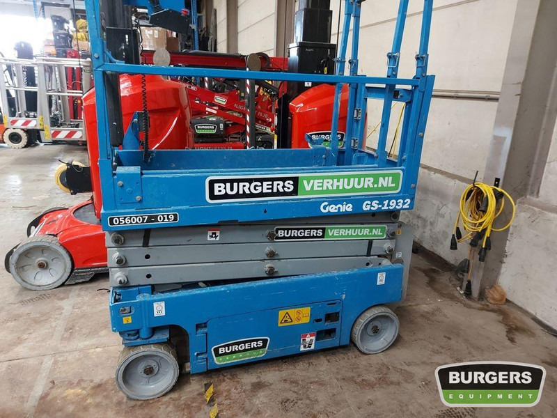 Genie GS1932 - 剪式升降机:图3 Genie GS1932 - 剪式升降机:图3