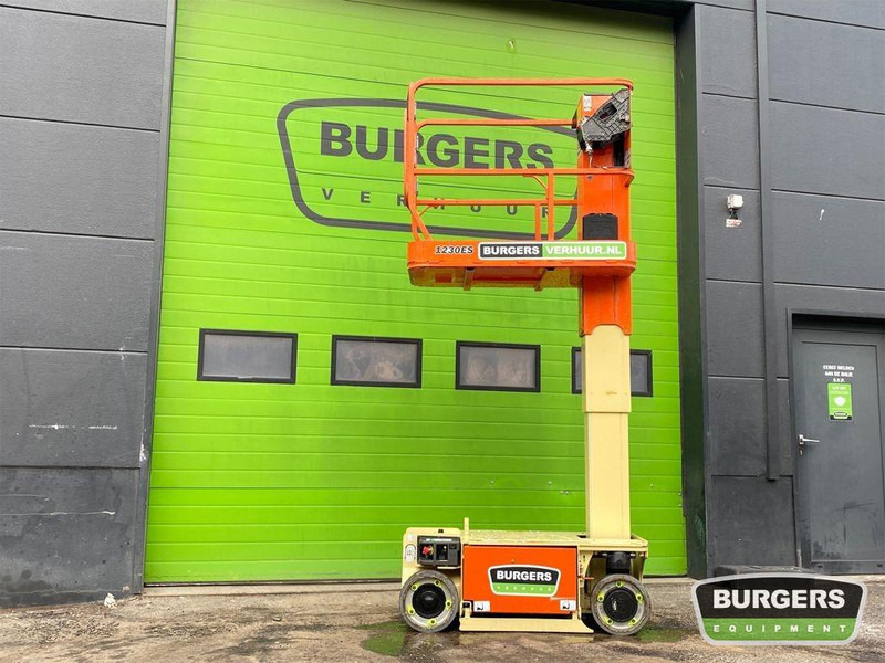 JLG 1230ES - 垂直桅杆升降机:图1 JLG 1230ES - 垂直桅杆升降机:图1