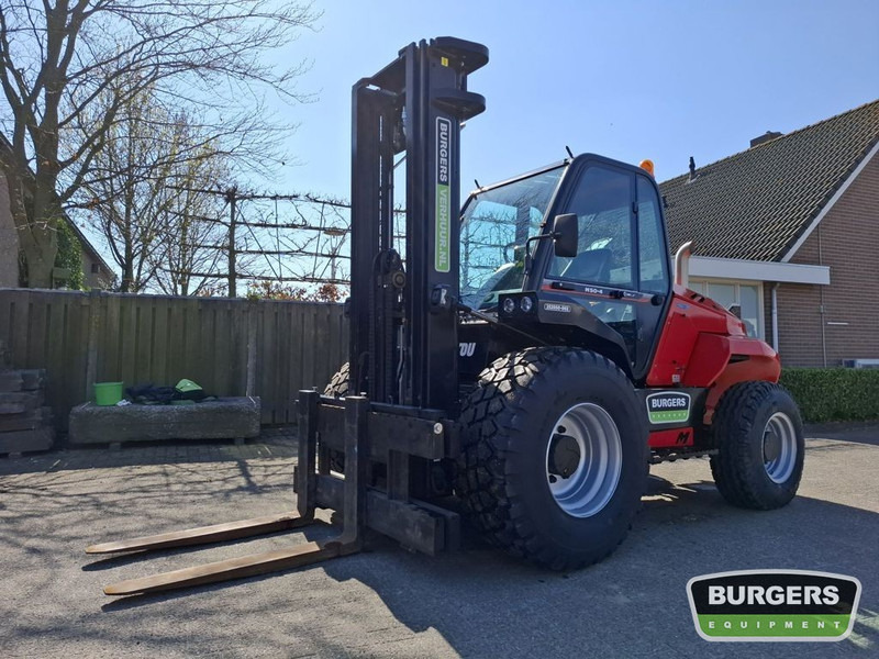 Manitou M50-4 - 越野叉车:图1 Manitou M50-4 - 越野叉车:图1