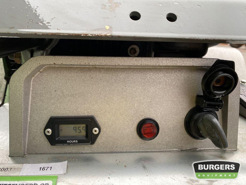 Neuson DPU 65.55 - 振动板:图5 Neuson DPU 65.55 - 振动板:图5