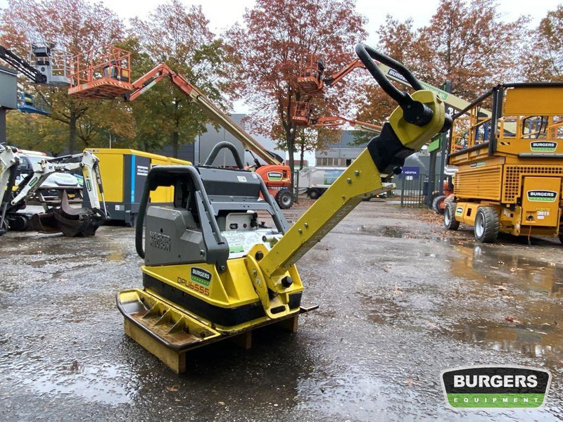 Neuson DPU 65.55 - 振动板:图4 Neuson DPU 65.55 - 振动板:图4