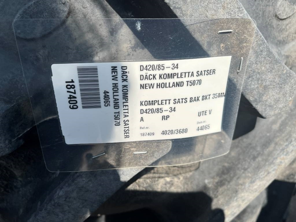 BKT 420/85R34 till New Holland T5070 - 轮胎 适用于 农业机械:图2 BKT 420/85R34 till New Holland T5070 - 轮胎 适用于 农业机械:图2