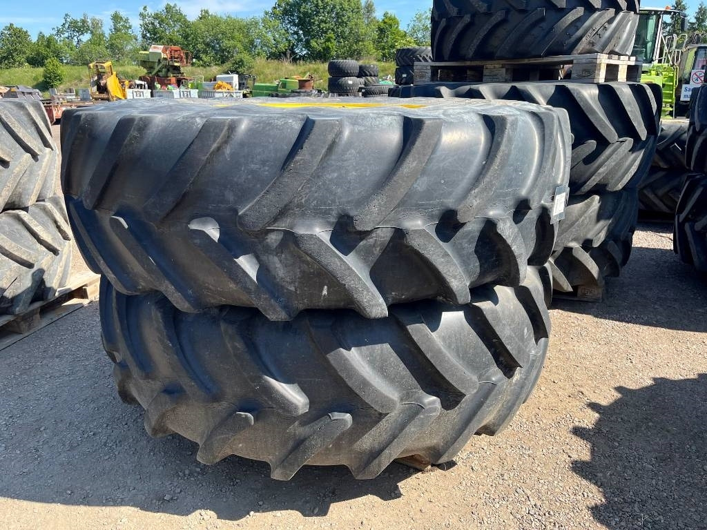 Firestone 520/85R38 till JD 6620 - 轮胎 适用于 农业机械:图1 Firestone 520/85R38 till JD 6620 - 轮胎 适用于 农业机械:图1