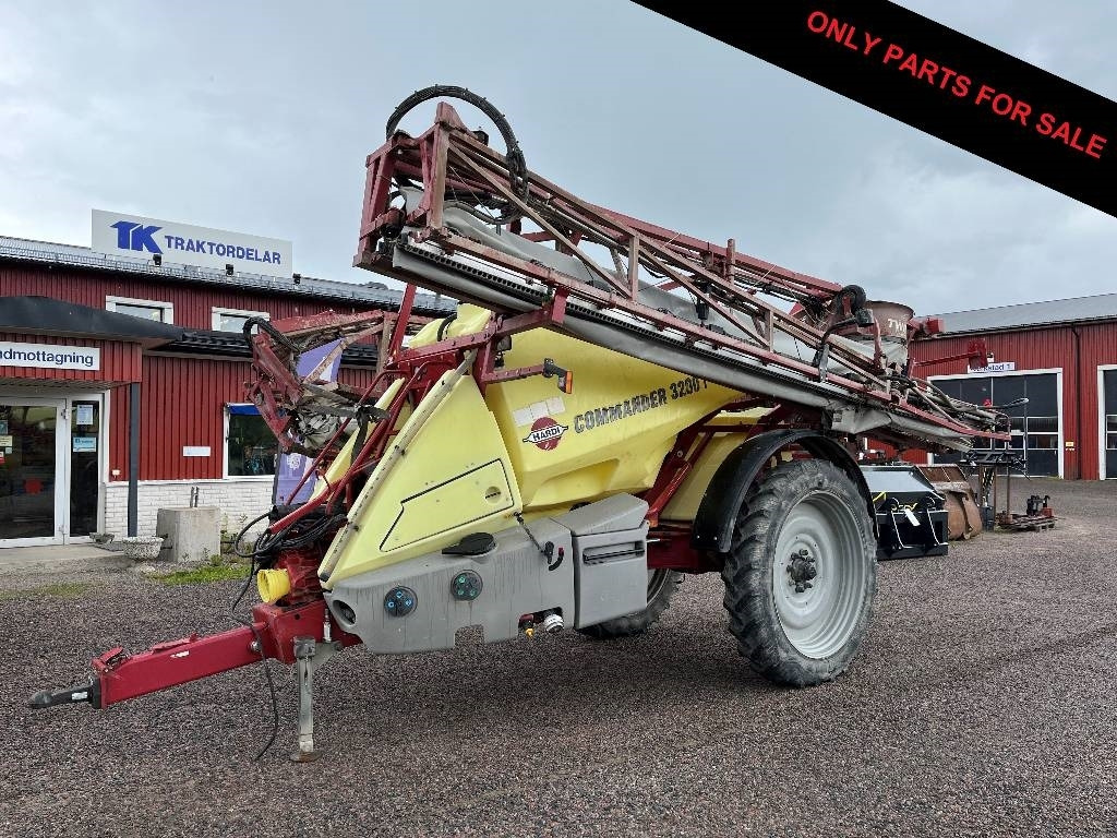 Hardi Commander 3200 Dismantled: only spare parts - 牵引式喷雾机:图1 Hardi Commander 3200 Dismantled: only spare parts - 牵引式喷雾机:图1