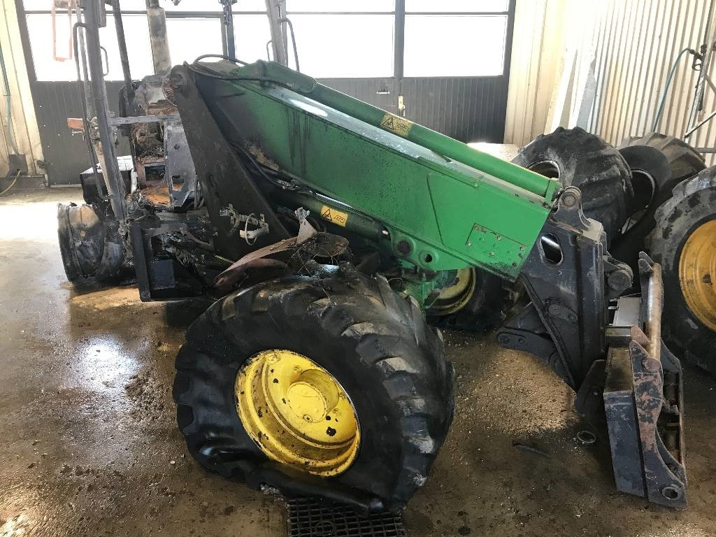 John Deere 3800 Dismantled: only spare parts - 伸缩臂叉装车:图1 John Deere 3800 Dismantled: only spare parts - 伸缩臂叉装车:图1