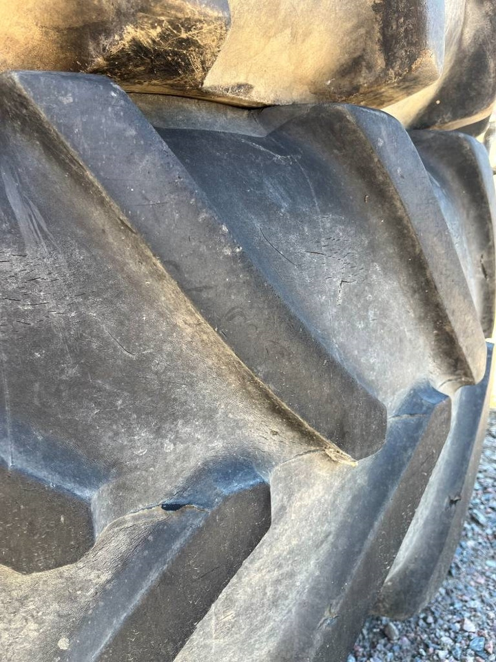 Michelin 540/65R38 till Massey Ferguson 6255 - 轮胎 适用于 农业机械:图5 Michelin 540/65R38 till Massey Ferguson 6255 - 轮胎 适用于 农业机械:图5