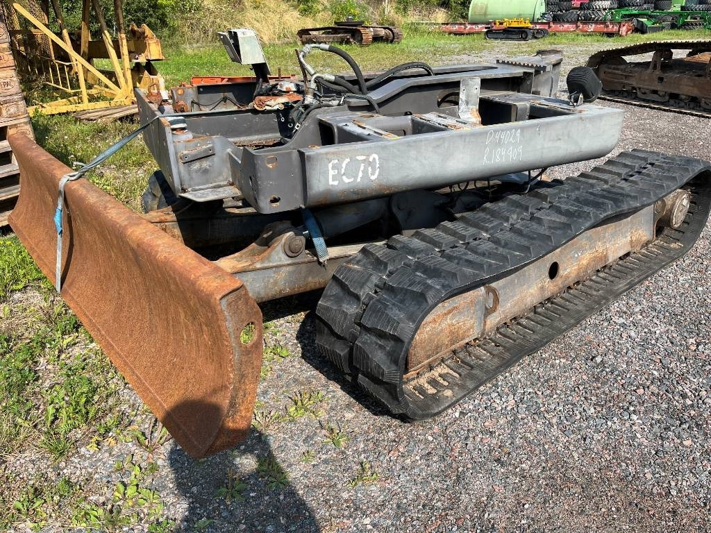 Volvo EC 70 - 小型挖掘机:图2 Volvo EC 70 - 小型挖掘机:图2