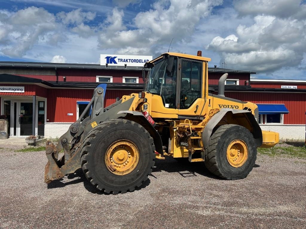 Volvo L 110 F - 轮式装载机:图1 Volvo L 110 F - 轮式装载机:图1