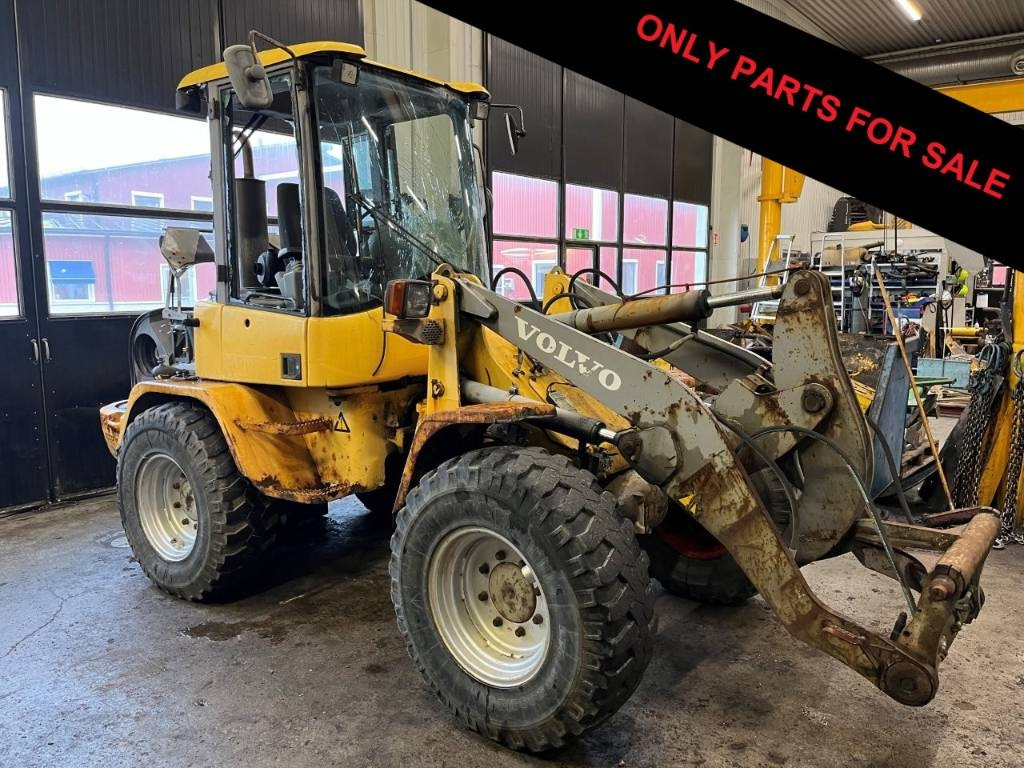 Volvo L 30 Z Dismantled. Only spare parts - 轮式装载机:图1 Volvo L 30 Z Dismantled. Only spare parts - 轮式装载机:图1