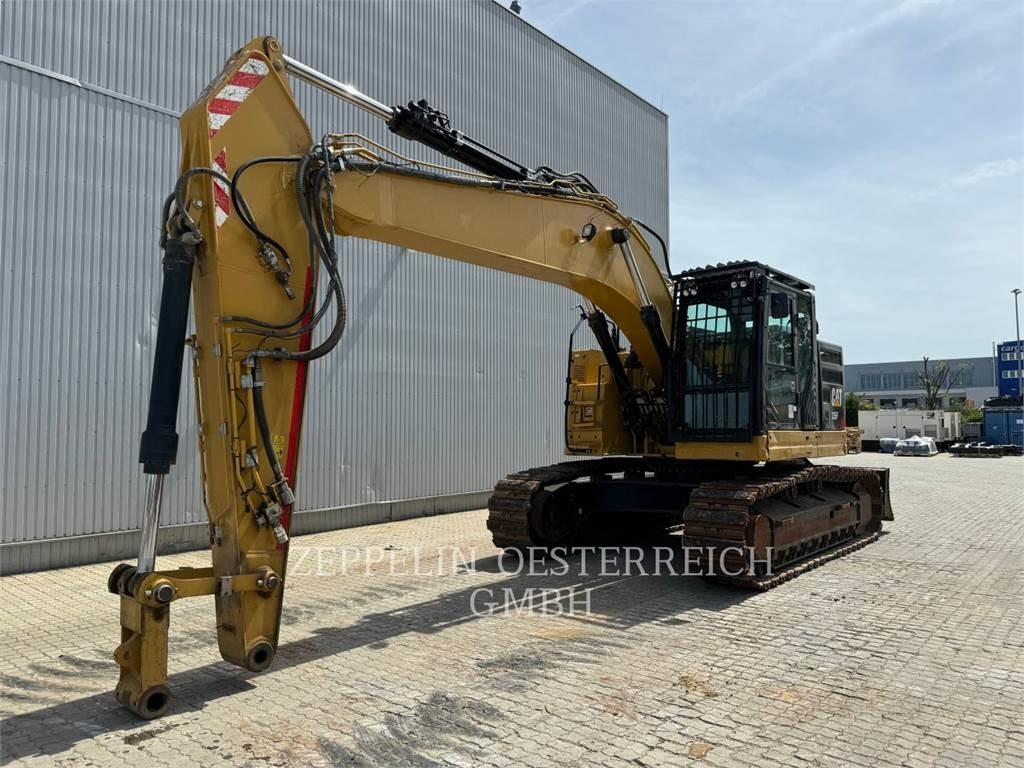 CAT 335FLCR - 履带式挖掘机:图1 CAT 335FLCR - 履带式挖掘机:图1