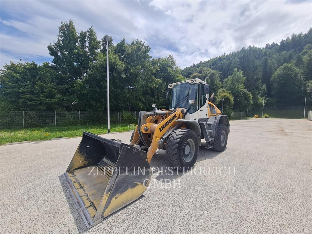 Liebherr L526 - 轮式装载机:图1 Liebherr L526 - 轮式装载机:图1